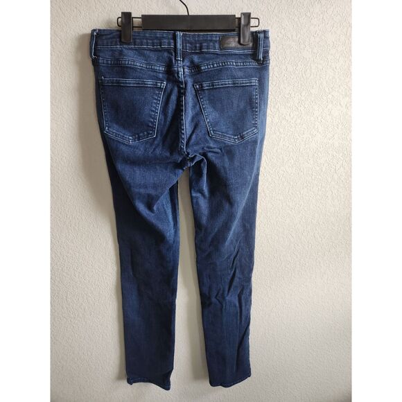 Calvin Klein Womens Sz 8 Dark Wash Skinny Blue Jeans - Picture 4 of 4